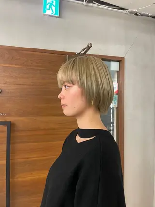 ショート カラー 🎨ハイライト･ ハイトーン/近藤怜那のヘアスタイル