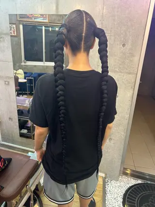 ロング ヘアアレンジ HARURU🪮✨ ブレイズ海外ヘアのヘアスタイル