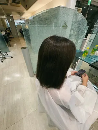 カラー quarter まつながたばさのヘアスタイル