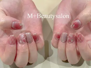 ネイル M+  Beauty Salonのネイルデザイン