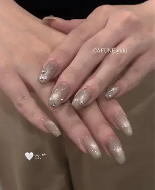 ネイル CAFUNÉ tokyo所属・☾ ໋CAFUNE yuki︎︎𓂃⟡のネイルデザイン