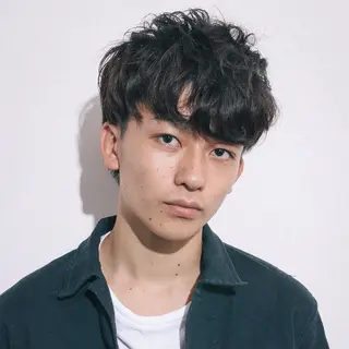 パーマ メンズ ツイスパ/波巻き対応 メンズ特化　石川愛理のヘアスタイル