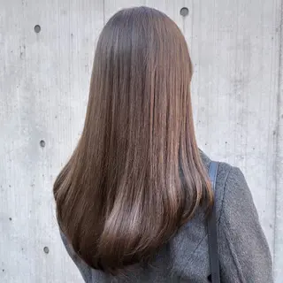 ミディアム カラー カジュアルを女っぽく 𝗮𝘆𝗮𝗰𝗼のヘアスタイル