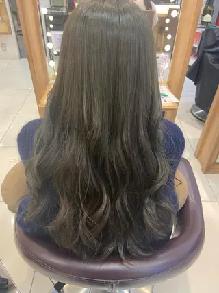 ロング カラー なつな/ 透明感カラーのヘアスタイル