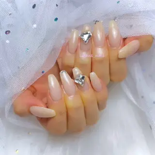 ネイル Nail Salon Lacusのネイルデザイン