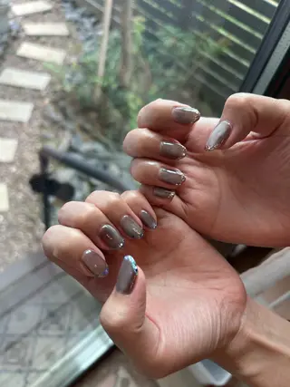 ネイル Slow.Nail Tomomiのネイルデザイン