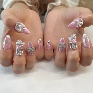 ネイル 💎🐰 saki. m 🐰💎のネイルデザイン