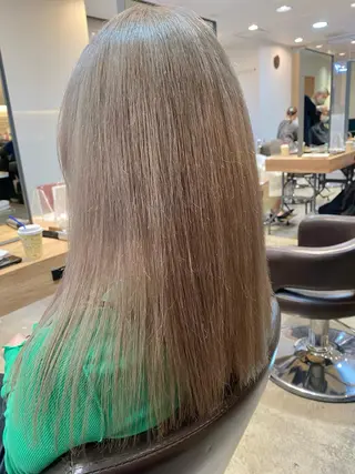 ロング 聖斗 /ハイトーン/パーマのヘアスタイル