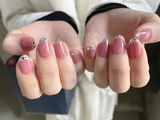 ネイル SHIORI 🤍のネイルデザイン