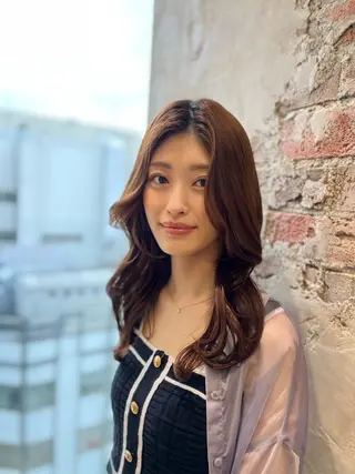 ロング 顔まわりカット 前髪カット安井楽人のヘアスタイル