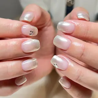 ネイル REHTOF |朝7時Open☀️のネイルデザイン