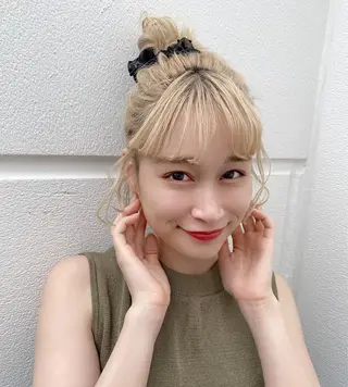 ショート ヘアアレンジ 🤍透明感/韓国風 🤍サクラギヒトミのヘアスタイル