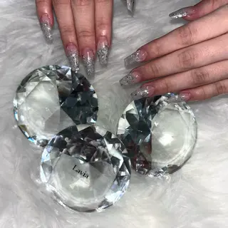 ネイル nail salon Lavia所属・Lavia🎀 kahoのネイルデザイン
