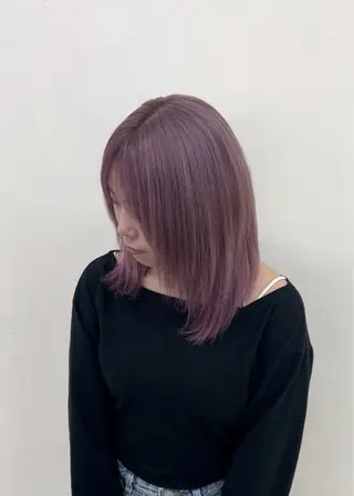 ミディアム カラー 岩角 昂音のヘアスタイル