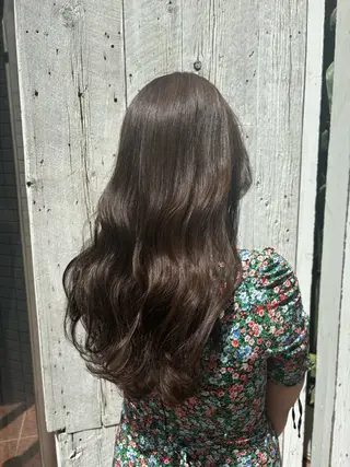 ロング ブリーチ予約率90% 以上✨森山陽向のヘアスタイル