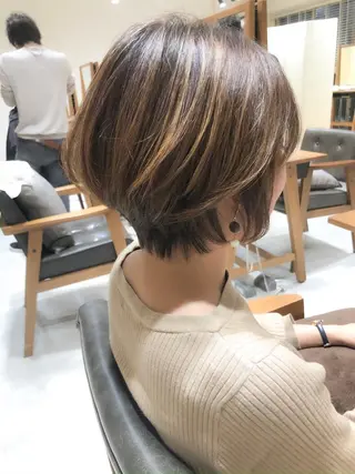 ショート カラー 🌟イメチェン美容師 🌟清水 大輝のヘアスタイル