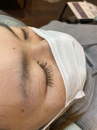 マツエク・マツパ 清水 まなのマツエク・マツパデザイン