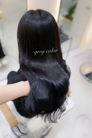 ロング カラー 艶髪・透明感カラー・ 韓国ヘア・Yuriのヘアスタイル