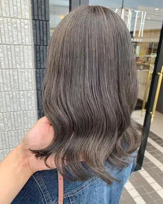 ミディアム カラー 古畑 佑悟のヘアスタイル