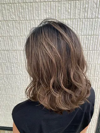 ミディアム カラー 古畑 佑悟のヘアスタイル