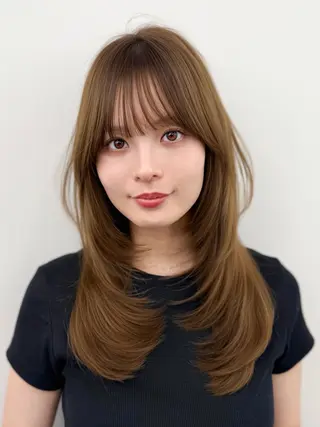 セミロング 韓国レイヤーカット 難波のヘアスタイル