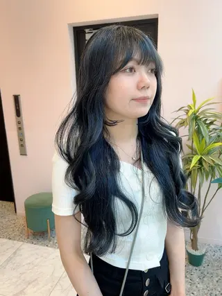 カラー カラースペシャリスト ・齊藤 羽瑠輝のヘアスタイル