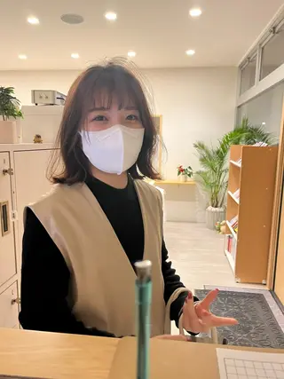 ミディアム メンズハイトーン/栄 /イトウタケルのヘアスタイル