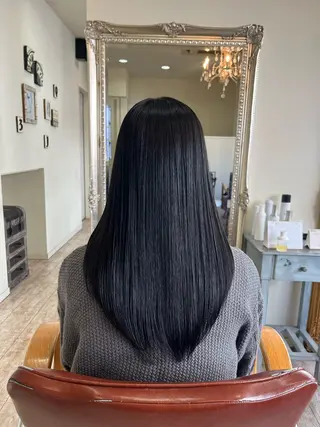 セミロング 【艶髪カラー】 omiのヘアスタイル