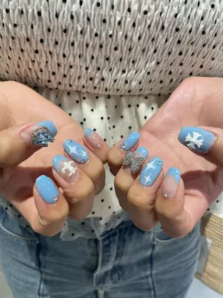 ネイル amiLe 🎀yuunaのネイルデザイン