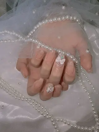 ネイル emuなんば HONOKAのネイルデザイン