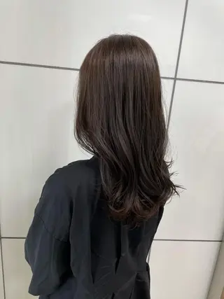 セミロング 髪質改善、縮毛矯正 酸性縮毛矯正のヘアスタイル