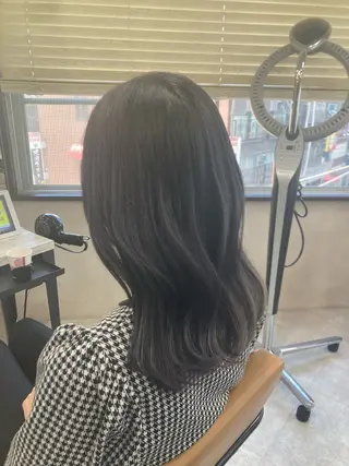 セミロング カラー 🐈‍⬛Namie 🐈‍⬛のヘアスタイル