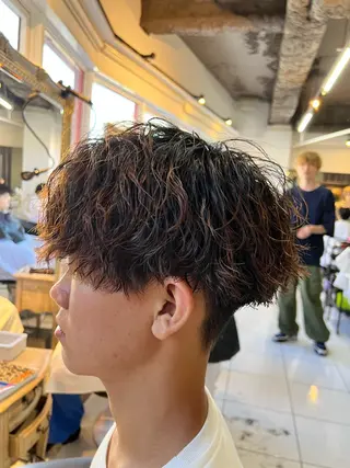 パーマ メンズ パーマ特化美容師 茂木広幸のヘアスタイル