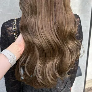ロング カラー 森口 華奈のヘアスタイル