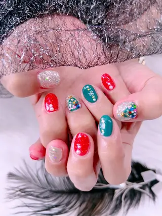 ネイル ビューティーリゾート麗所属・于 麗影のマツエク・マツパデザイン