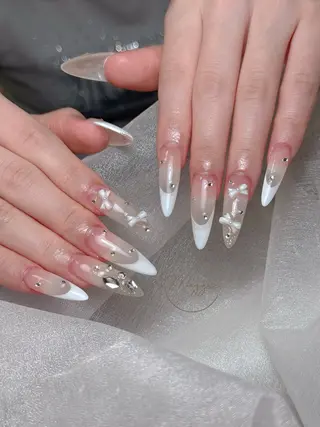 ネイル Maggie Nail🦩のネイルデザイン