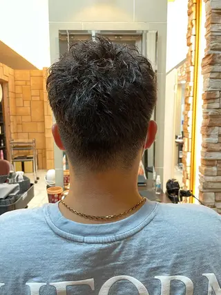 メンズ ⭐️透け感カラー /齊藤容史⭐️のヘアスタイル