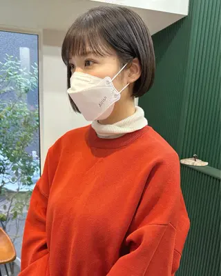 ショート カラー レイヤーカット🪄 耳ツボ🎀Ayumiのヘアスタイル