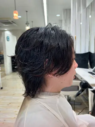 ミディアム パーマ メンズ 石栗 一樹のヘアスタイル