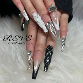 ネイル REVE 🌺yuina🌺のネイルデザイン