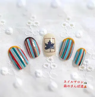 ネイル 森のさんぽ道所属・ショートネイル 森のさんぽ道のネイルデザイン