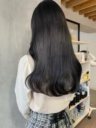 ロング カラー ヘアアレンジ 切りっぱなしボブ/ デザインカラー店長のヘアスタイル