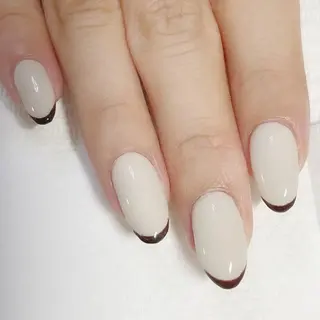 ネイル Air+<PLUS>森下店所属・橋本 朋佳のマツエク・マツパデザイン