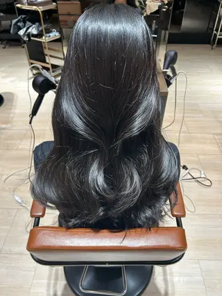 ロング パーマ 🎀大竹美侑／顔まわ りカット／レイヤーのヘアスタイル