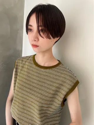 ショート 🫒🫒ブリーチなし 艶カラー🫒ヤマシロのヘアスタイル