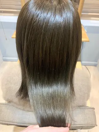 ミディアム カラー O maikoのヘアスタイル