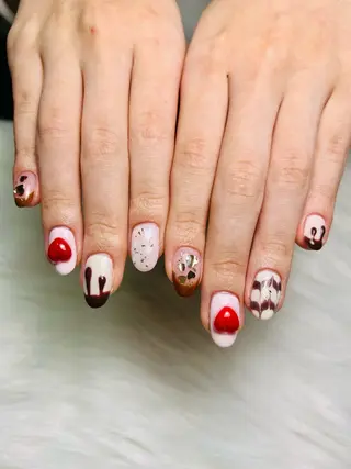 ネイル EmaNail天満橋店所属・EmaNail Risaのネイルデザイン