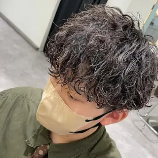 ショート パーマ メンズ Reginavita栄所属・パーマ×メッシュ/ 本日空き○/岡本一真のヘアスタイル