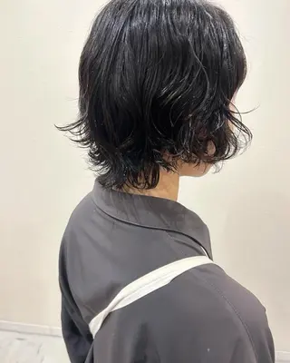 ショート パーマ rena ✶伏見/顔周りカットのヘアスタイル