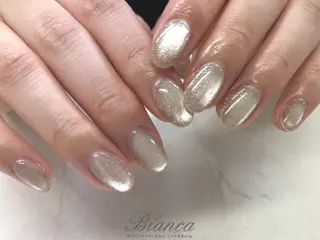 ネイル bianca 堀なぎさのネイルデザイン